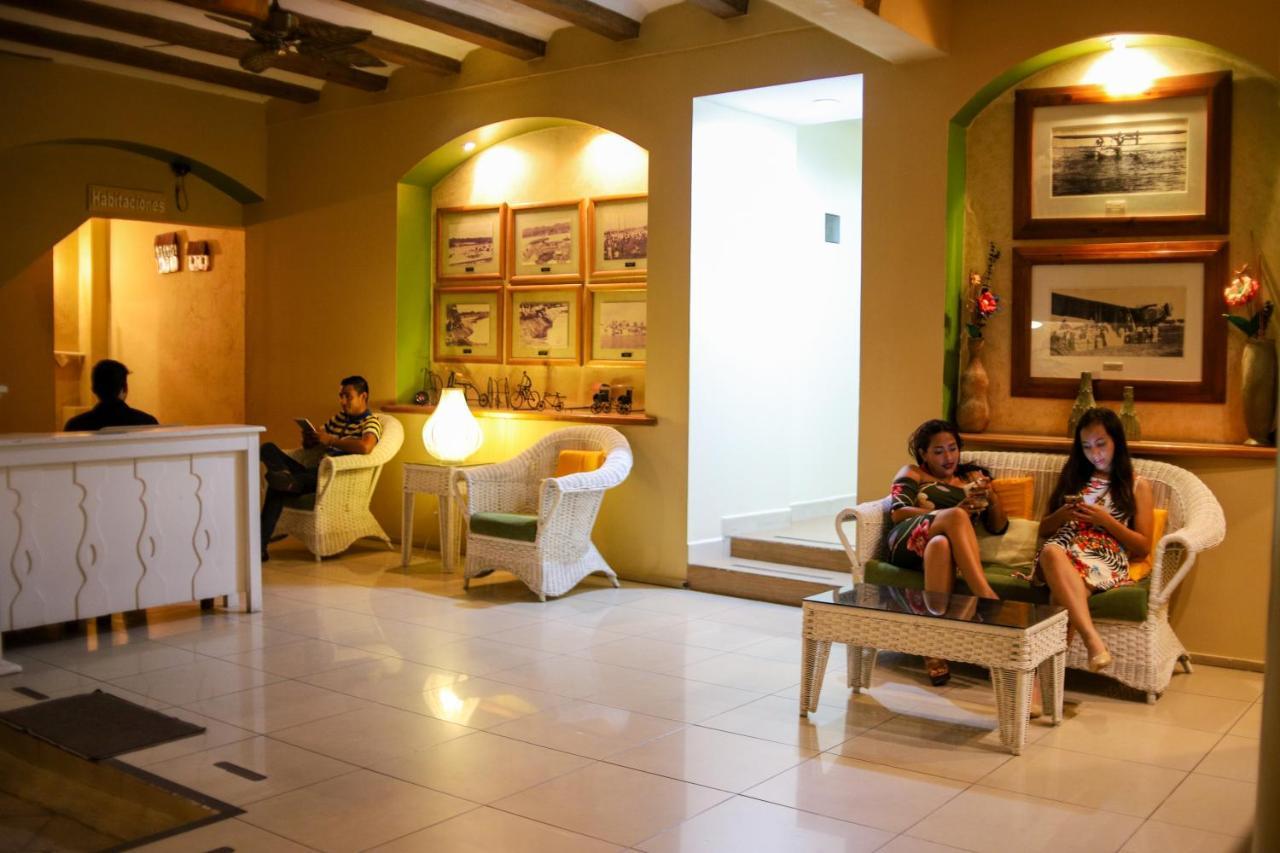 Hotel Peten Express Флорес Екстер'єр фото